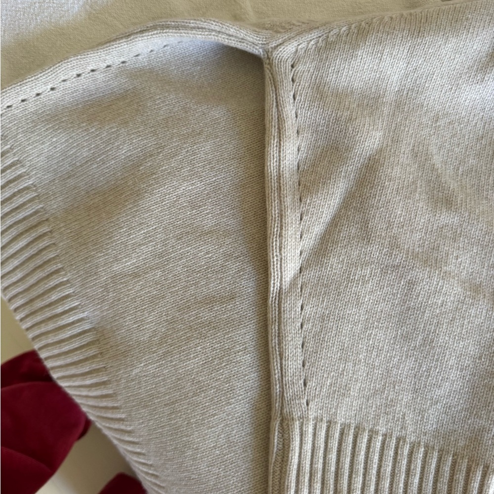 Oversized Off-White Turtleneck sweater Soeur